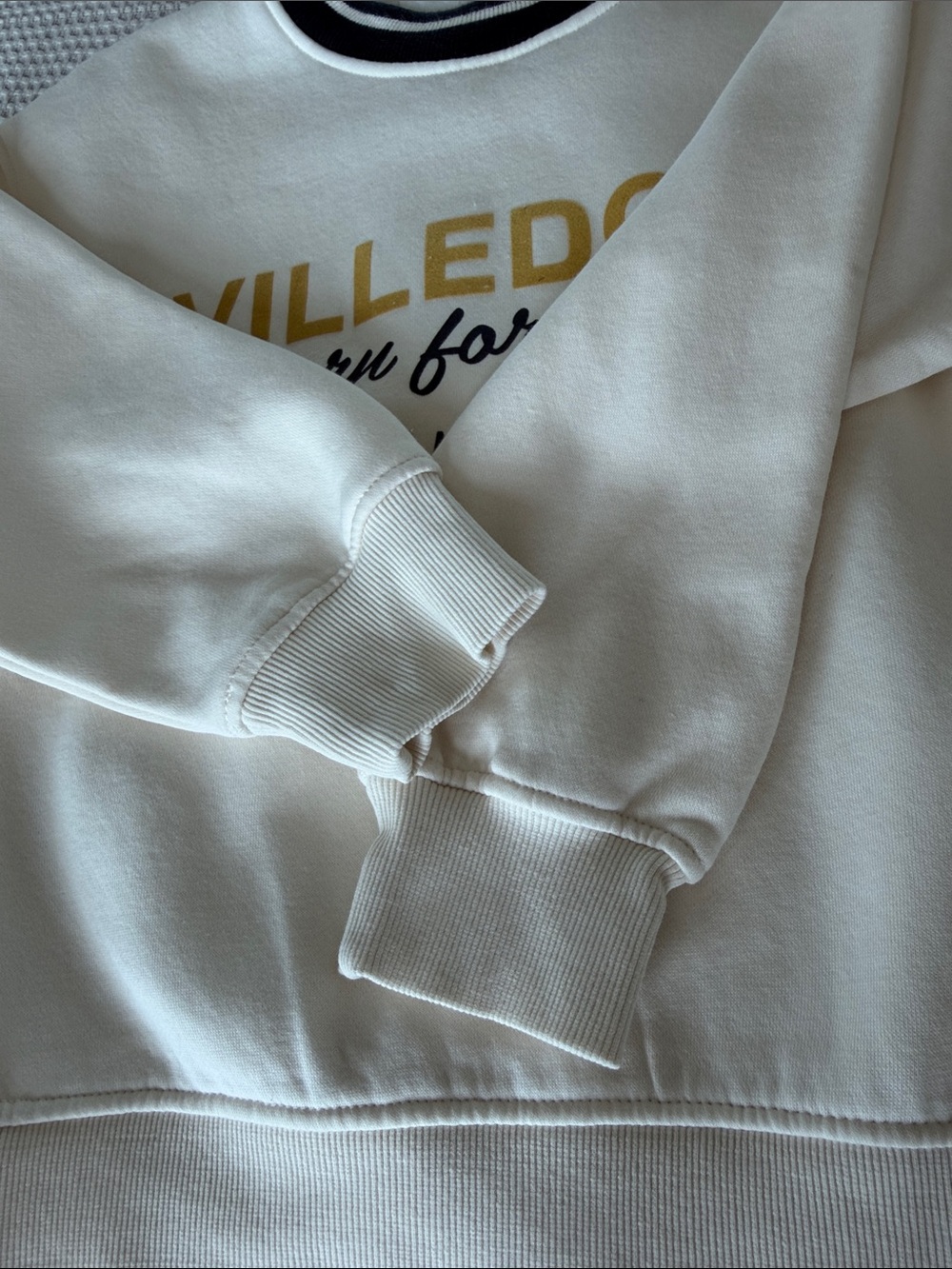 Zara kids Off-white sweatshirt long sleeves sweater top Size 7-8 - Picture 16 of 16